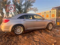 Chrysler 200